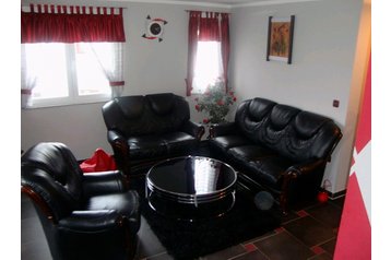 Kroatija Privát Pula, Eksterjeras